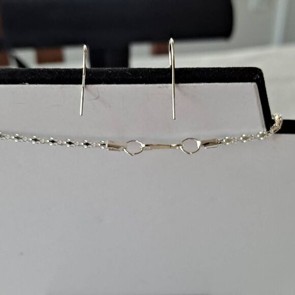 Heart Necklace and earring set Nwt - Picture 5 of 7